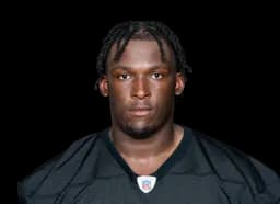 Keeanu Benton