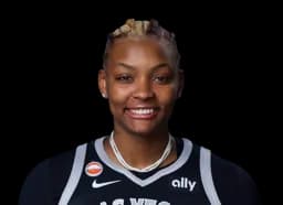 NaLyssa Smith