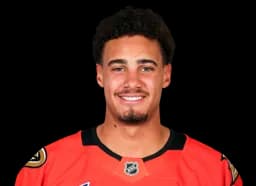 Tyson Hinds
